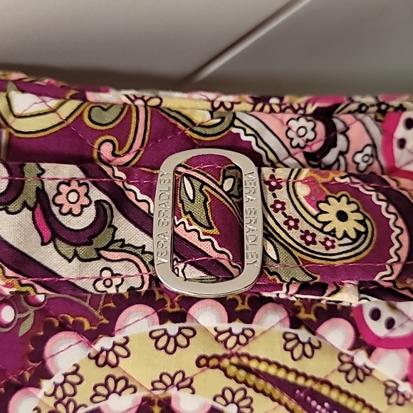 Vera Bradley Medium Size Quilted Bag - Picture 6 of 9